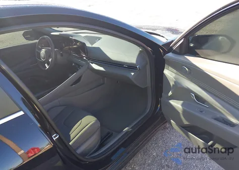 2024 Hyundai Elantra Sel from USA, damaged, VIN KMHLS4DG6RU796860